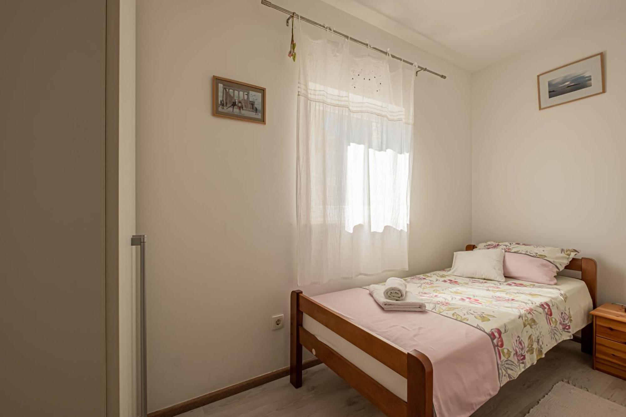 Vito & Maria Eco Friendly Accommodation Banjole Exterior photo