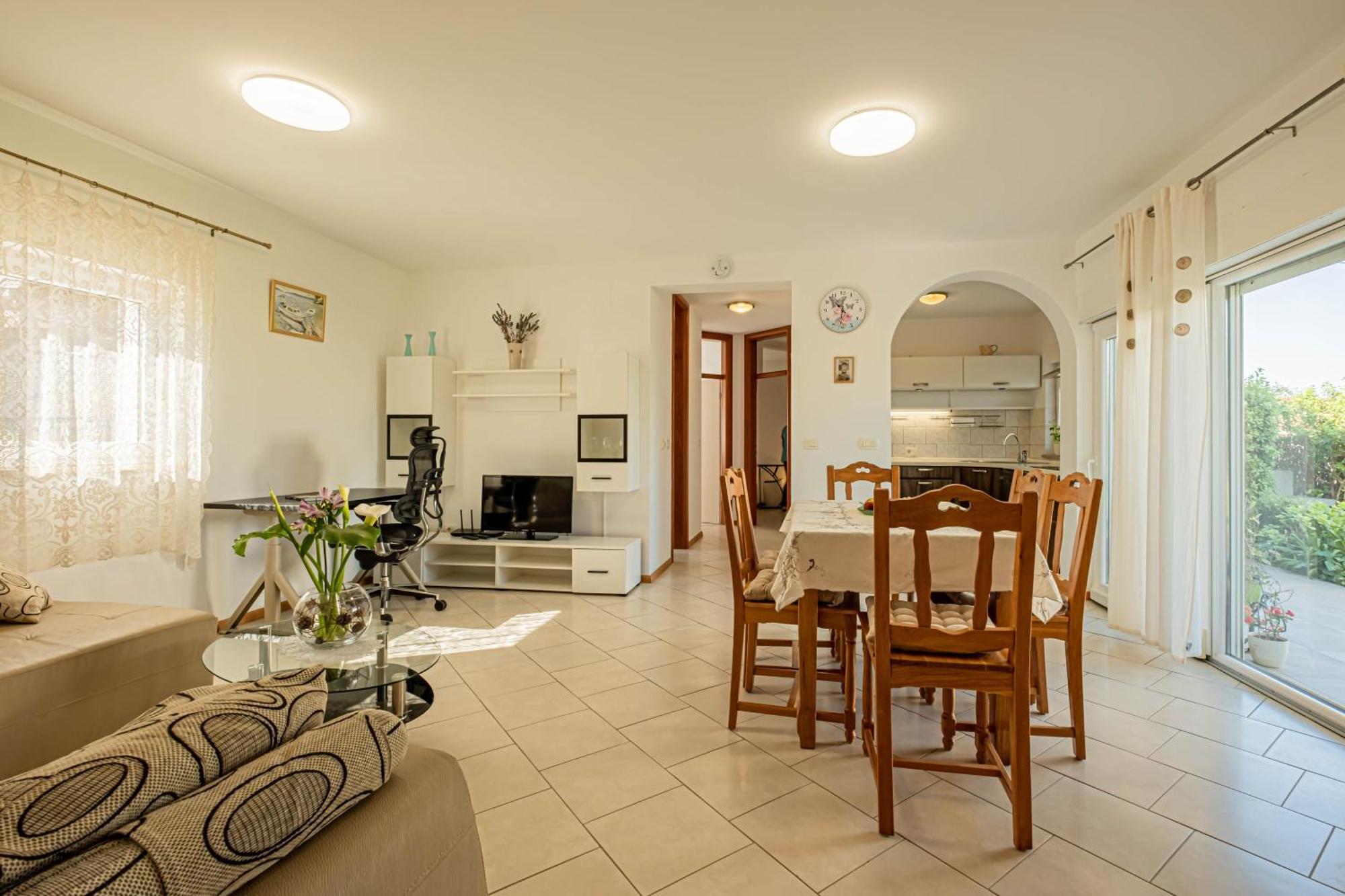 Vito & Maria Eco Friendly Accommodation Banjole Exterior photo